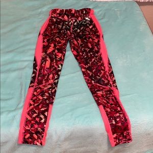 Hot pink adjustable band athletic leggings